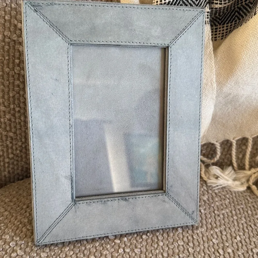 Zodax frame details photo