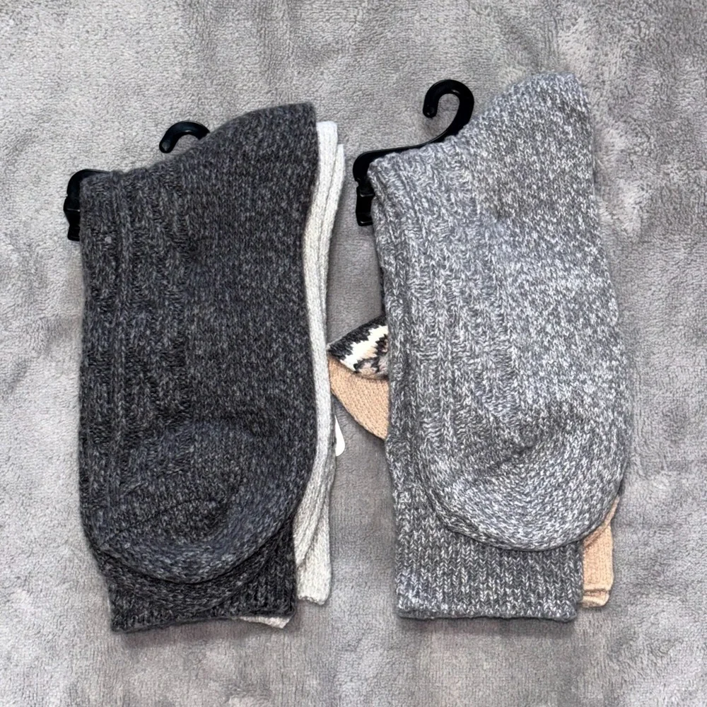 Muk Luks if description