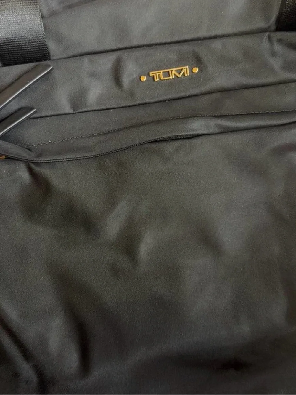 Tumi sleek black
