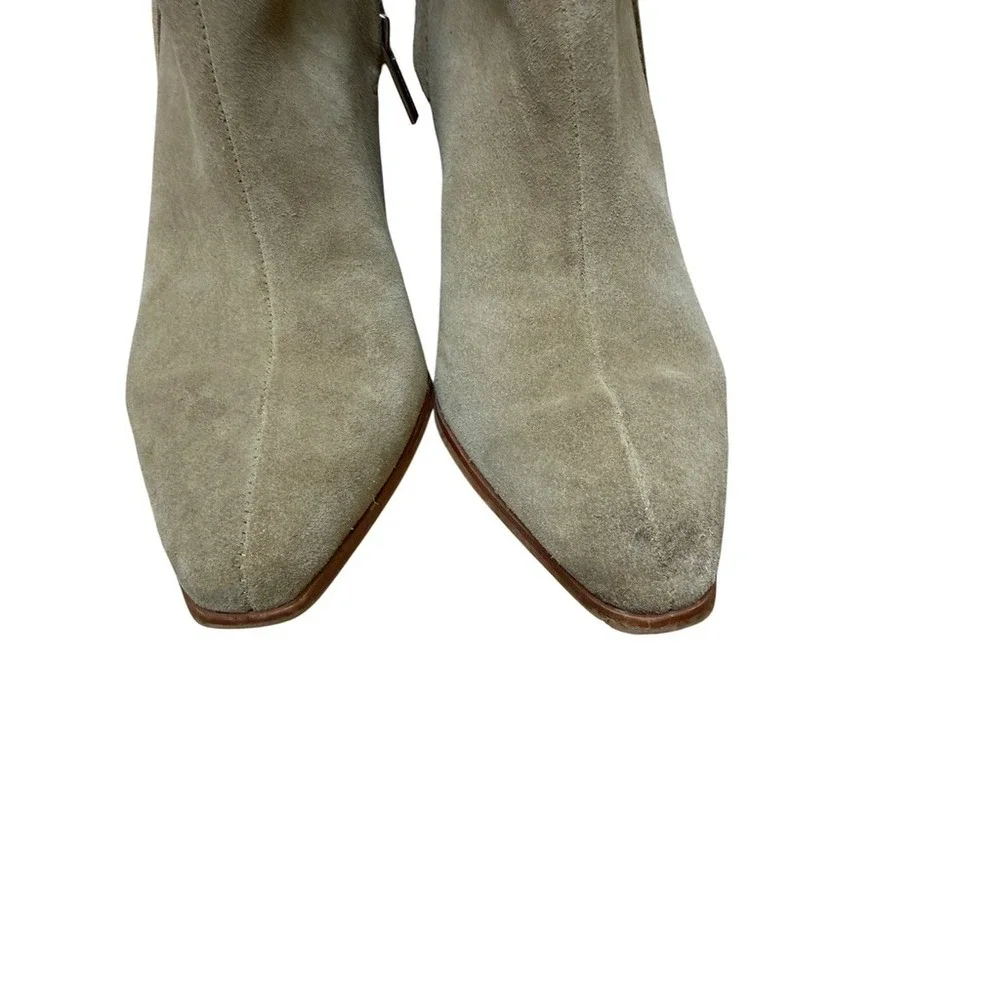 Vince Camuto tortilla both sleek