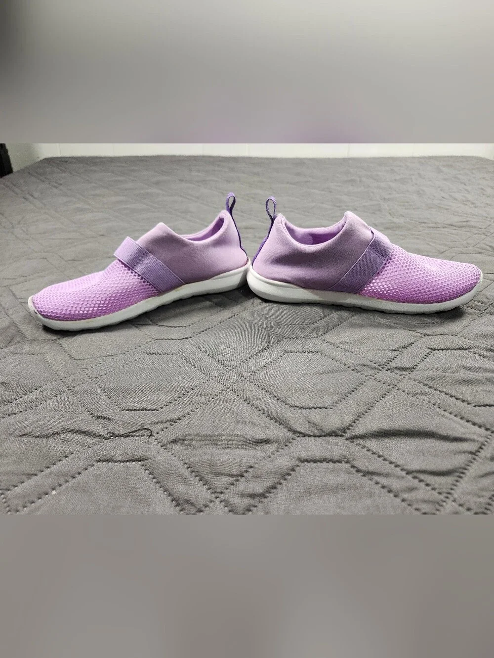 Cat & Jack comfortable lavender