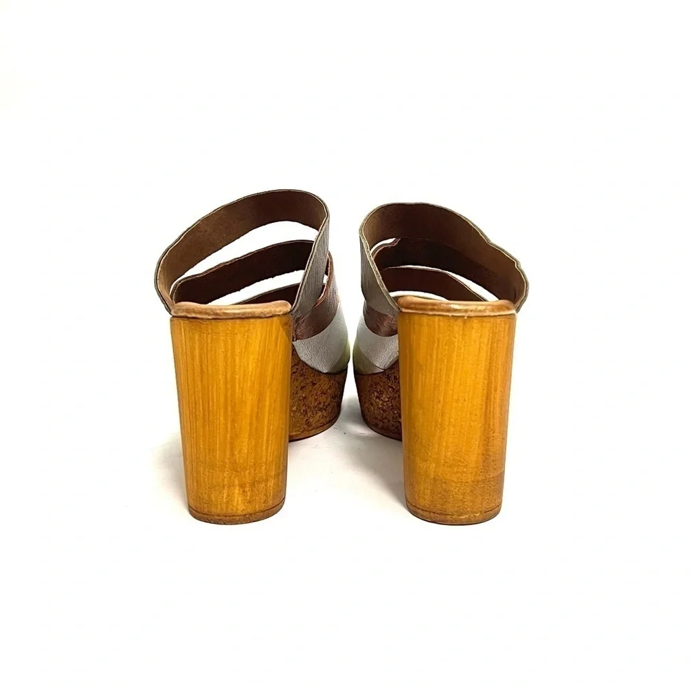 N/A heel inside 25