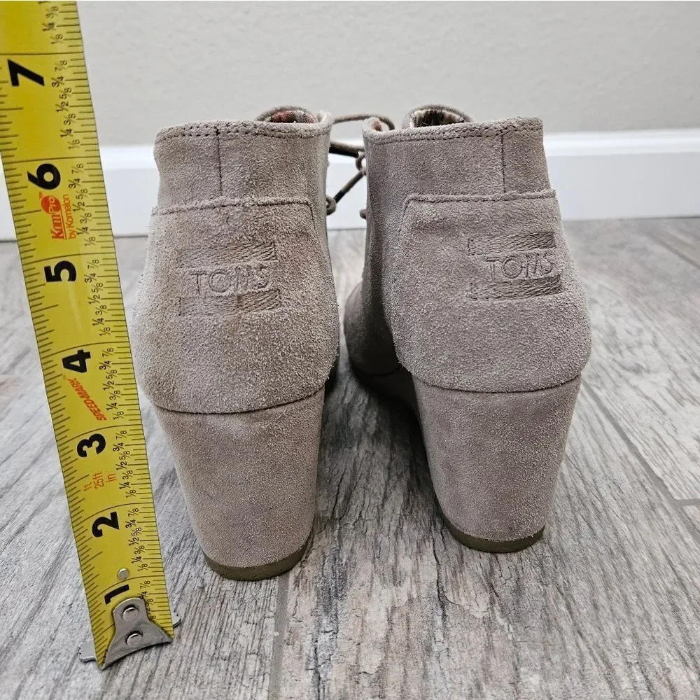 Toms kala wedge