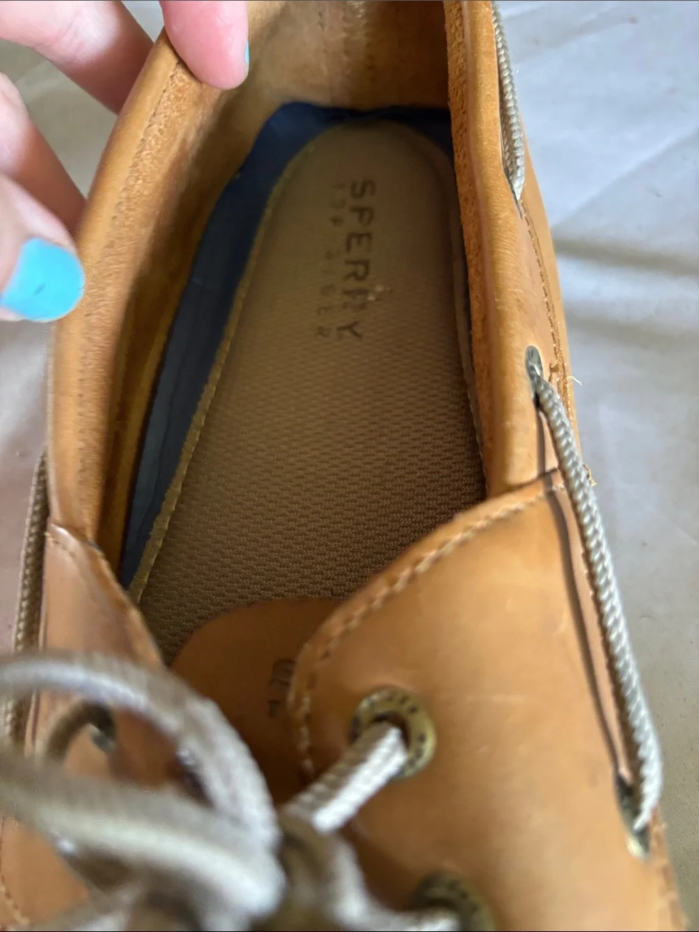 Sperry front shoes