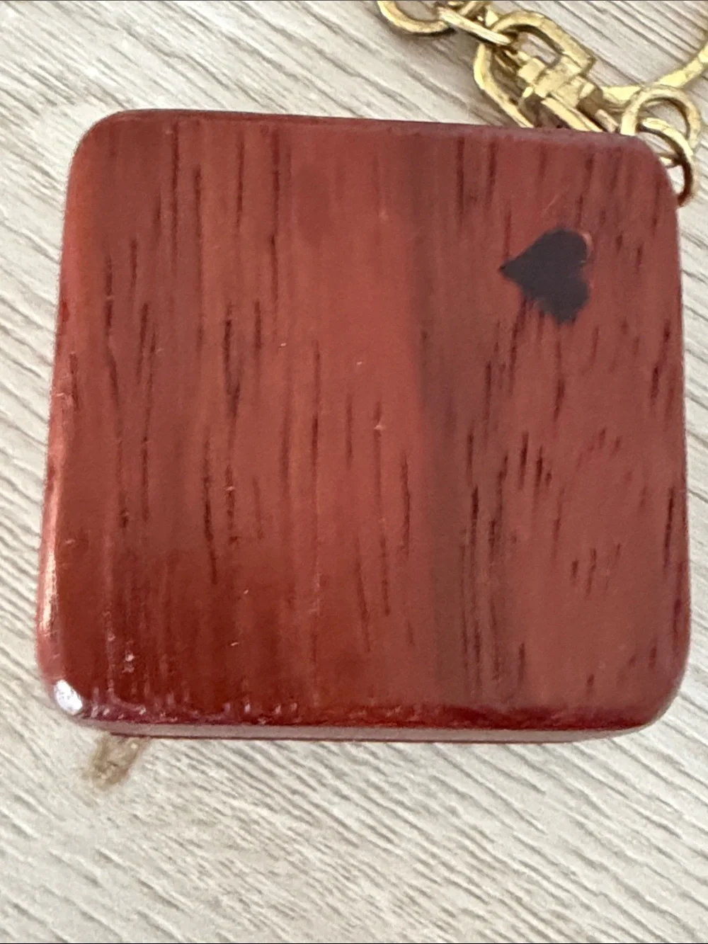 N/A compact brown