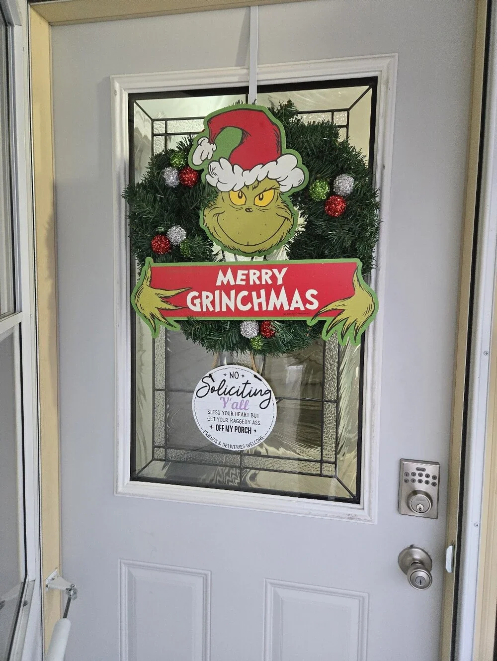N/A looking grinch