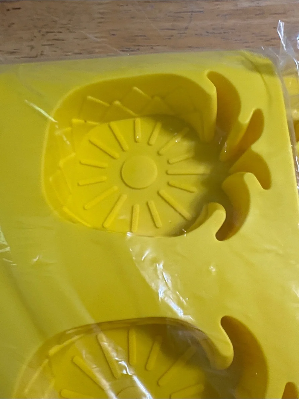 N/A bright yellow
