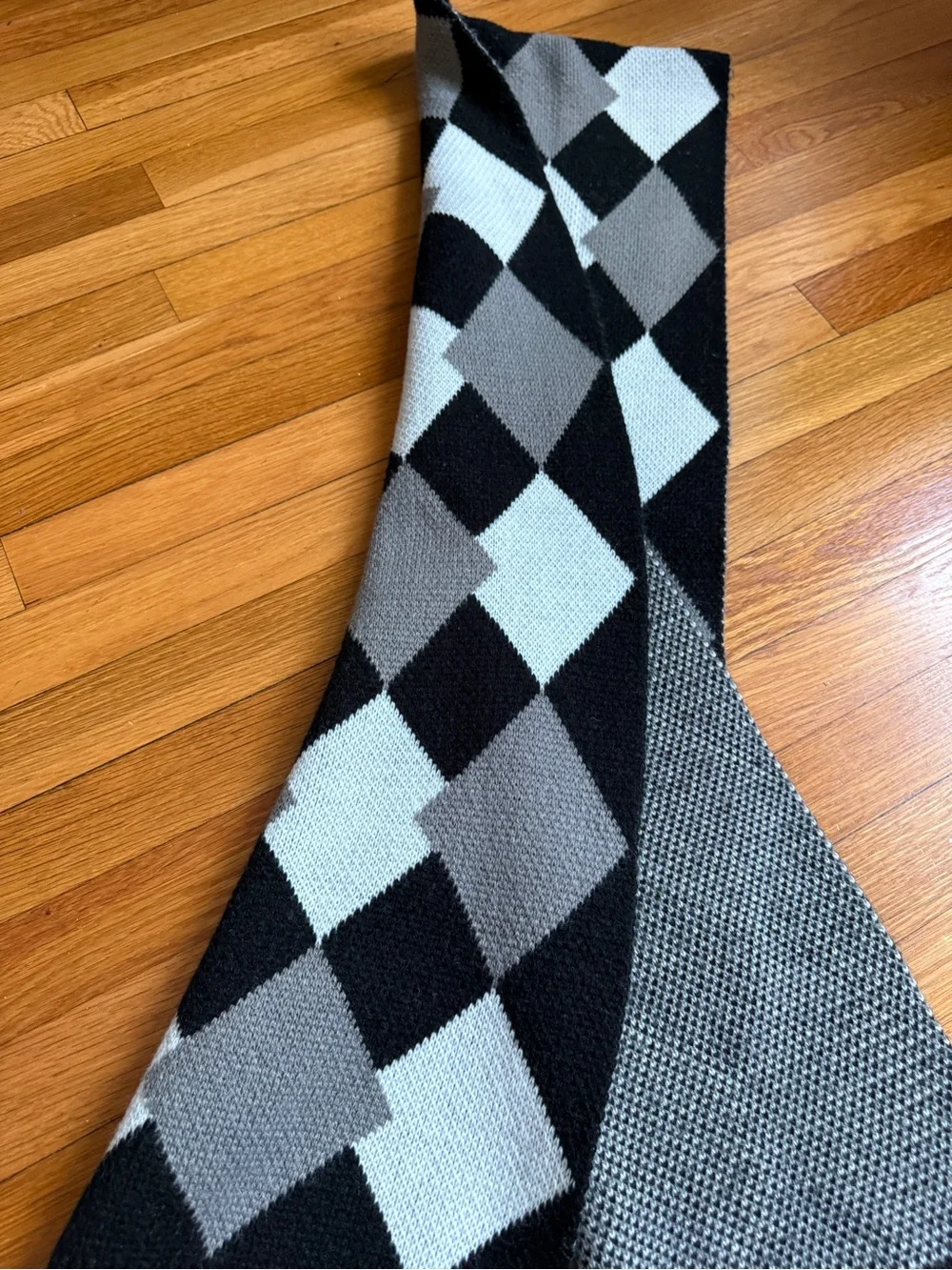 N/A side grey