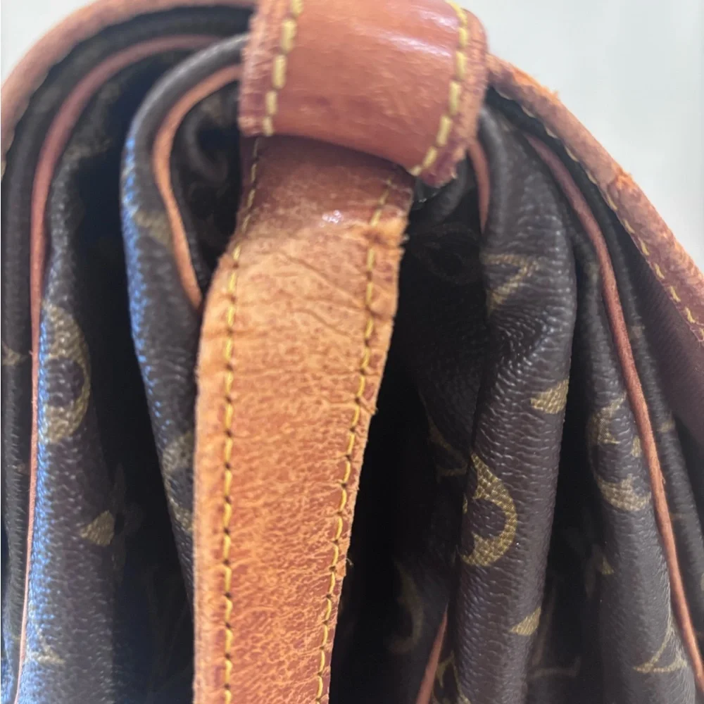 Louis Vuitton everyday closing