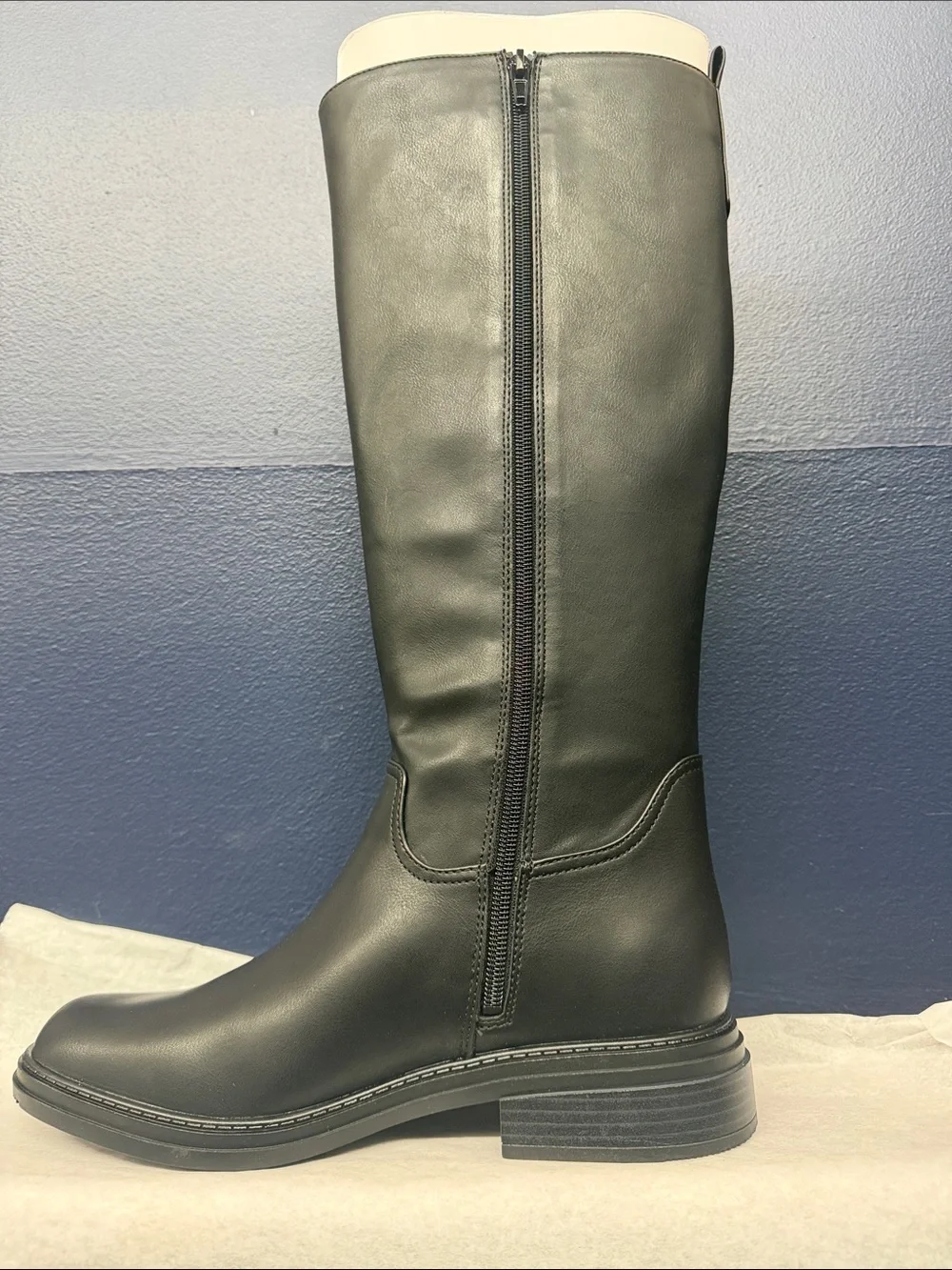 Naturalizer clean wear smooth