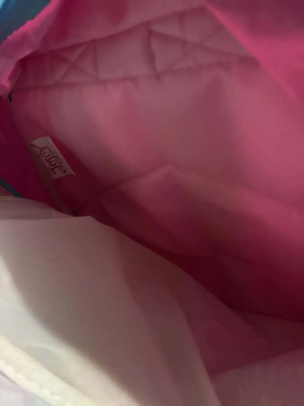 JoJo Siwa graphic microphone pre
