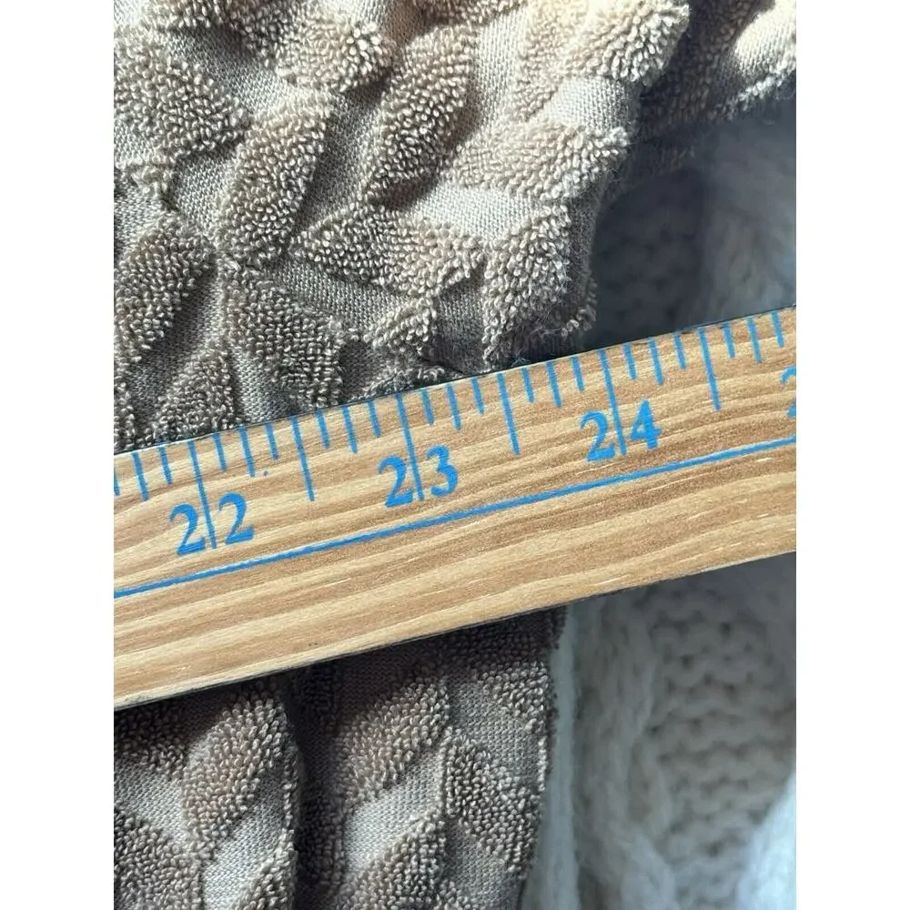Nike clothing are measurements