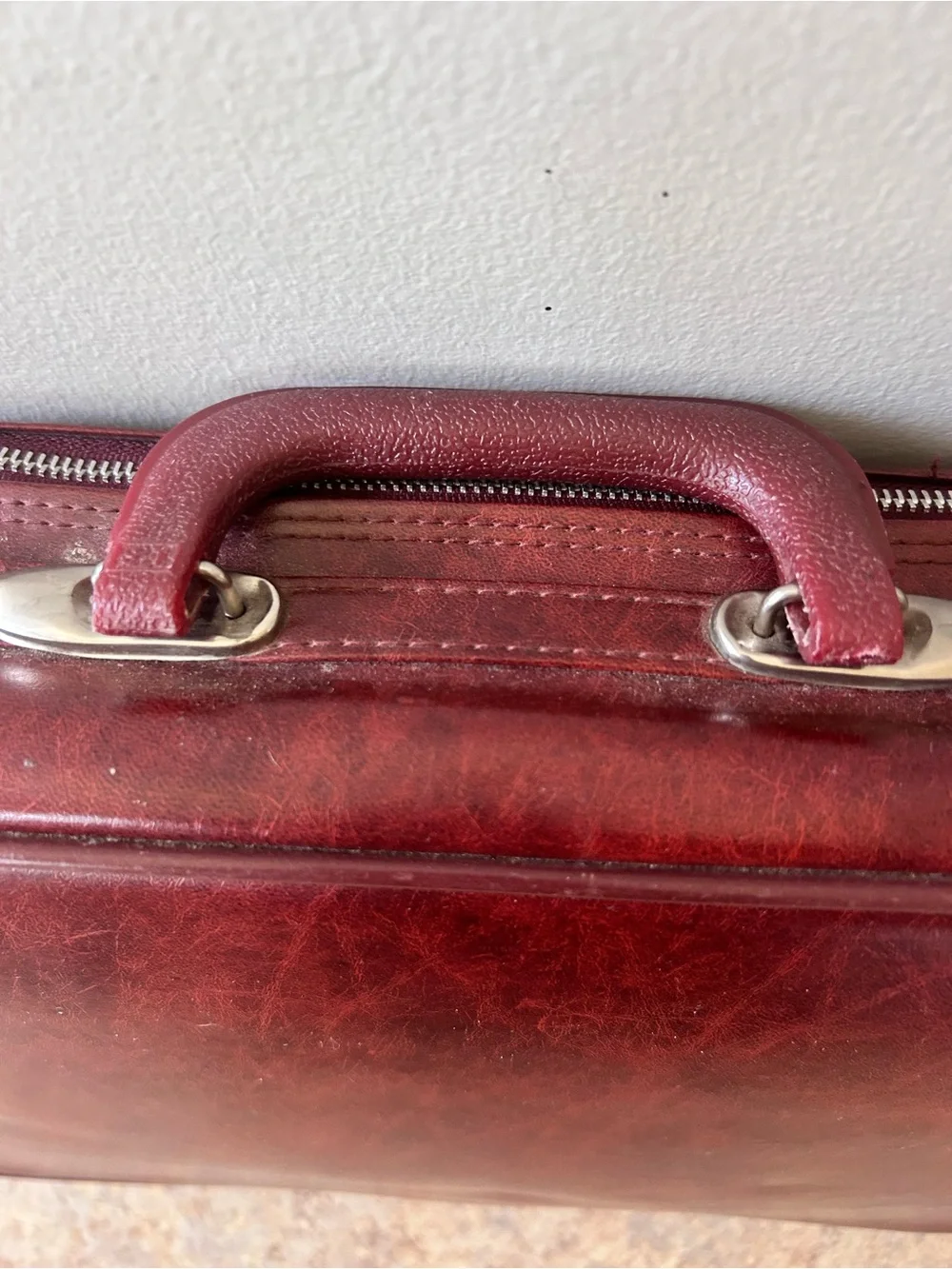 Source Unknown zipper clean