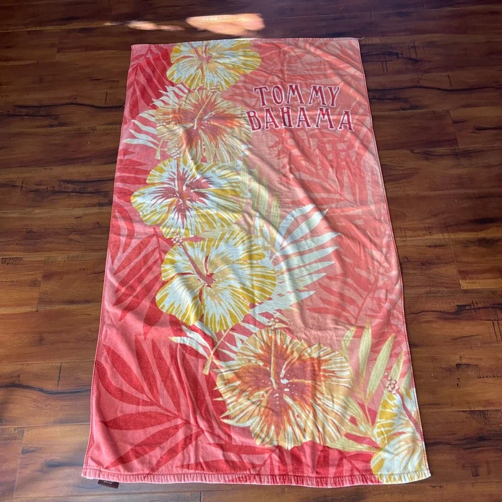 Tommy Bahama Tropical Beach Towel Coral Hibiscus Floral Cotton Beach Resort