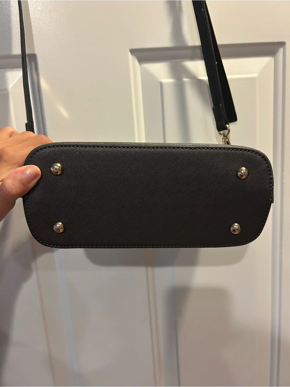 kate spade adjustable use logo