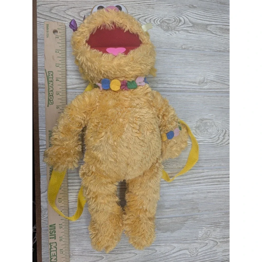 Sesame Street making vibrant