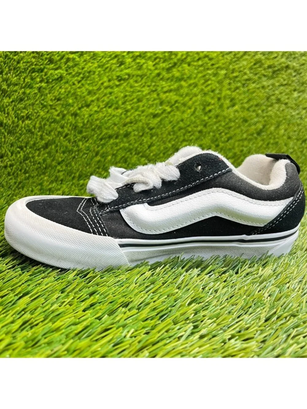 Vans please review