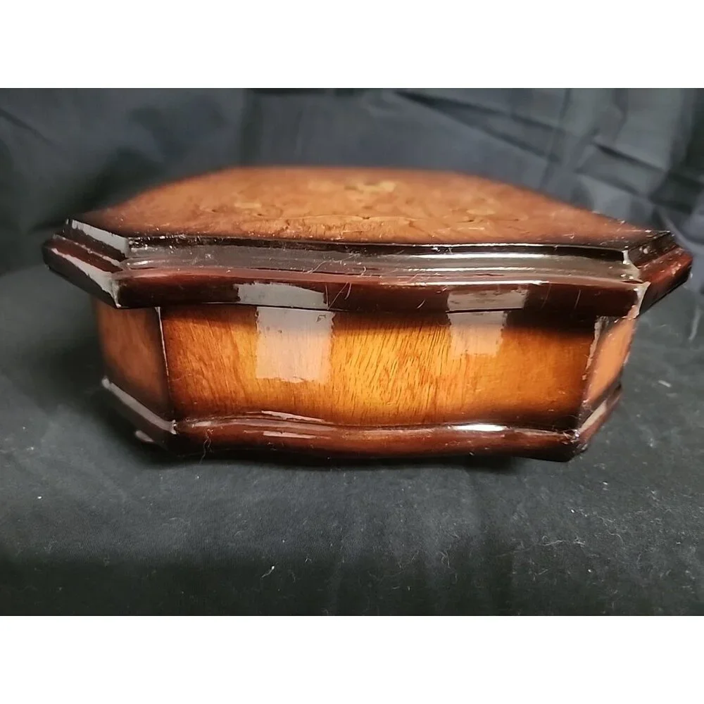 N/A this wooden