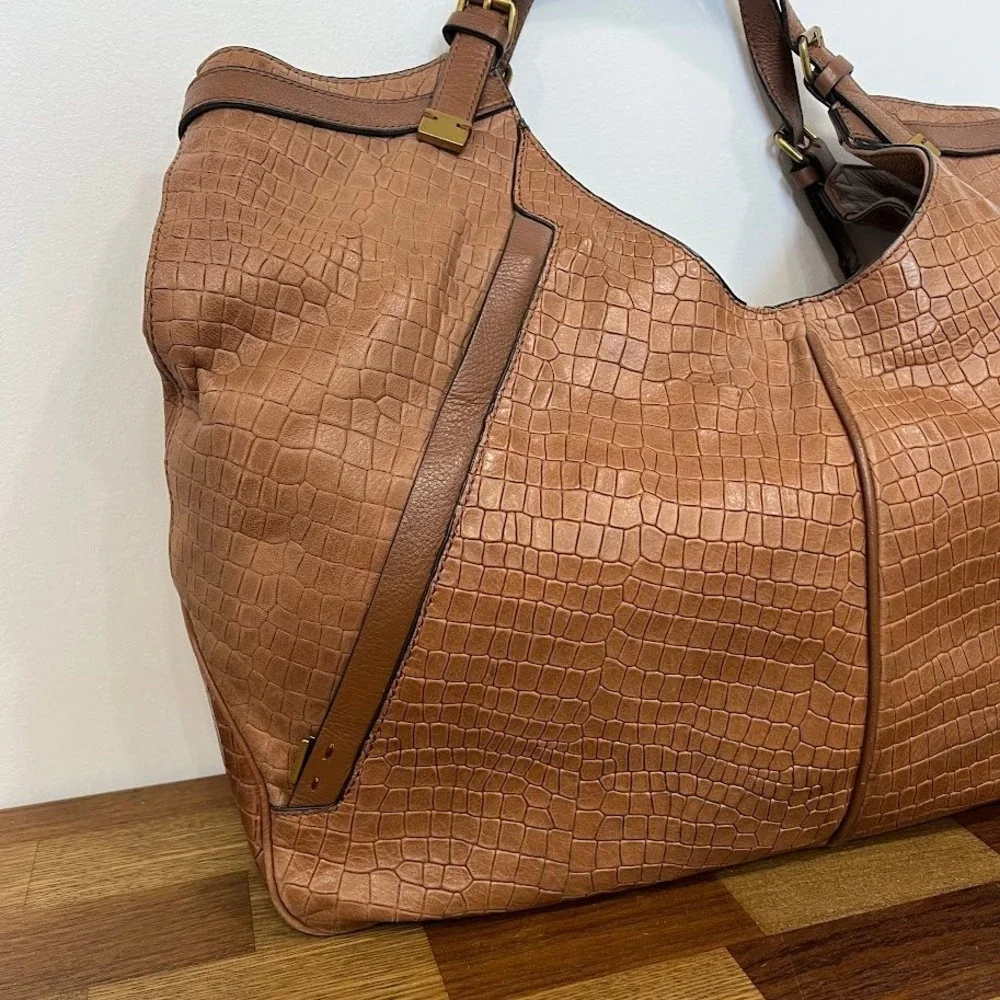 Tahari hardware pre crocodile