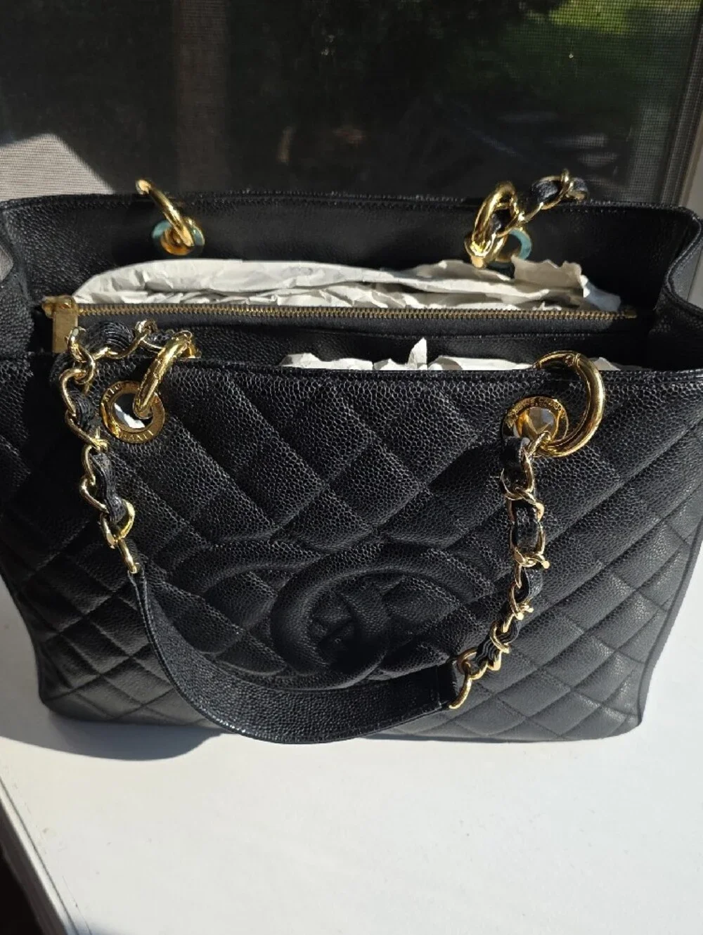 CHANEL iconic grand