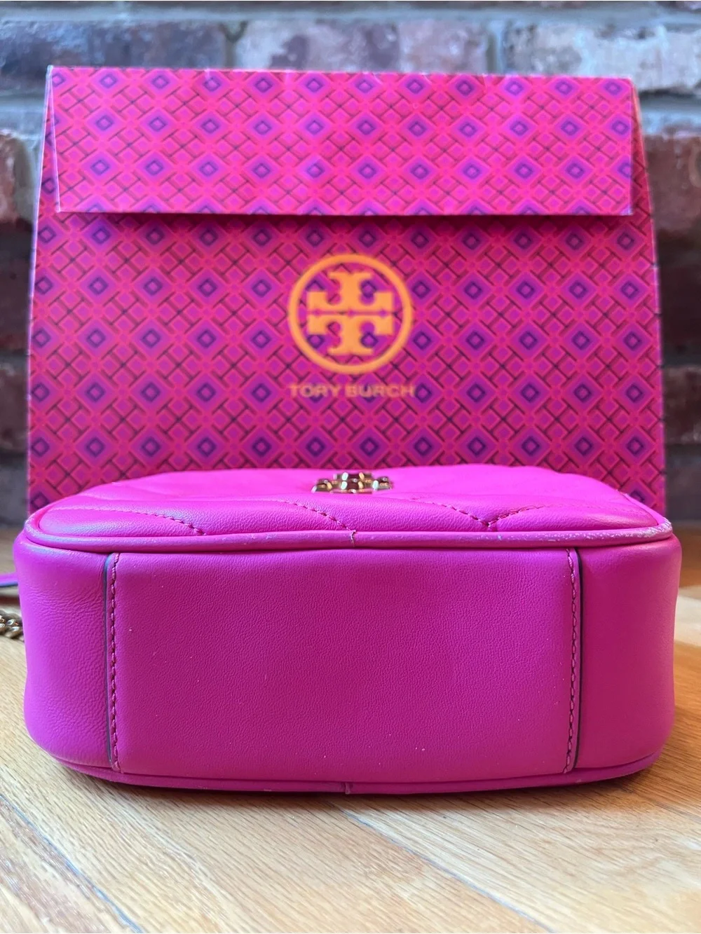 Tory Burch quilted outfits details
