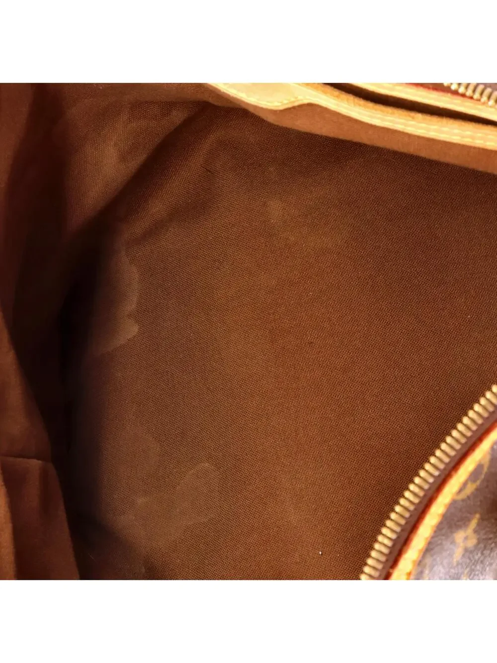 Louis Vuitton offers handbag