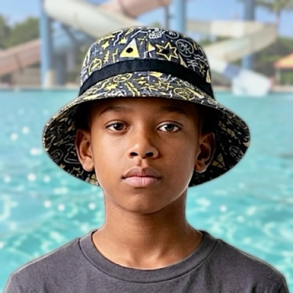 Dakine kids beach