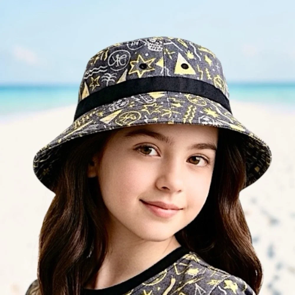 Dakine kids beach