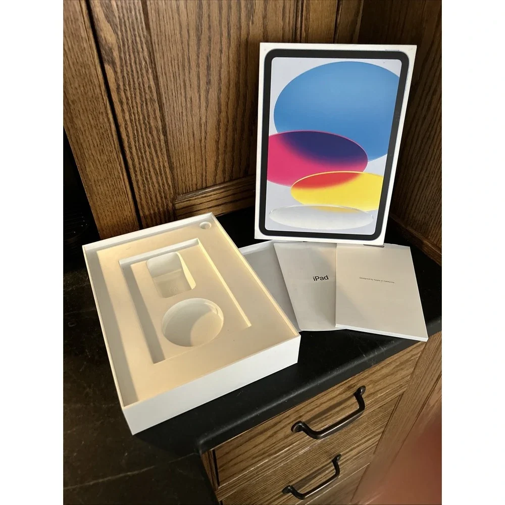 Apple empty ipad