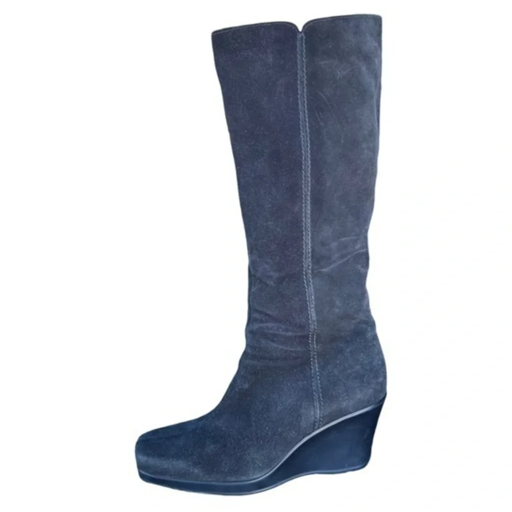 La Canadienne Tall Wedge Suede Boots Size 7.5