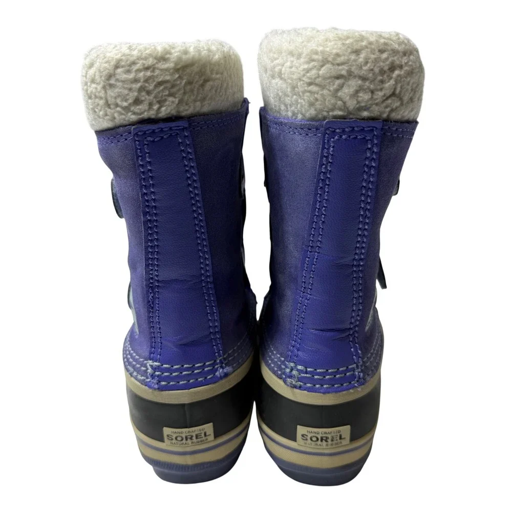 Sorel winter snow