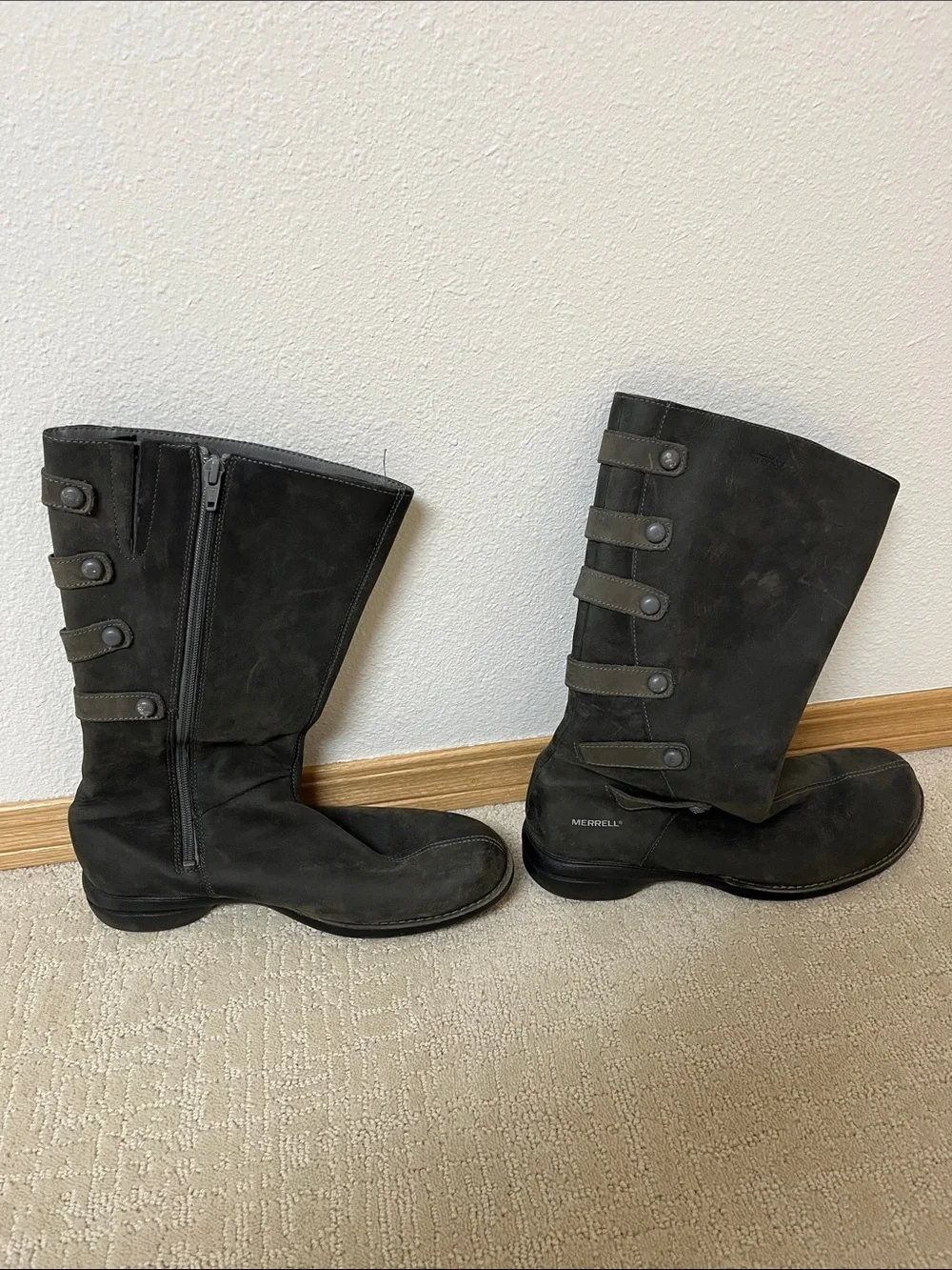 Merrell size heel round