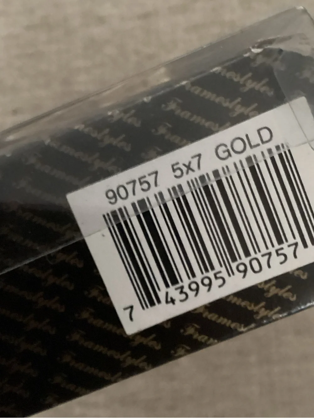 N/A elegant gold