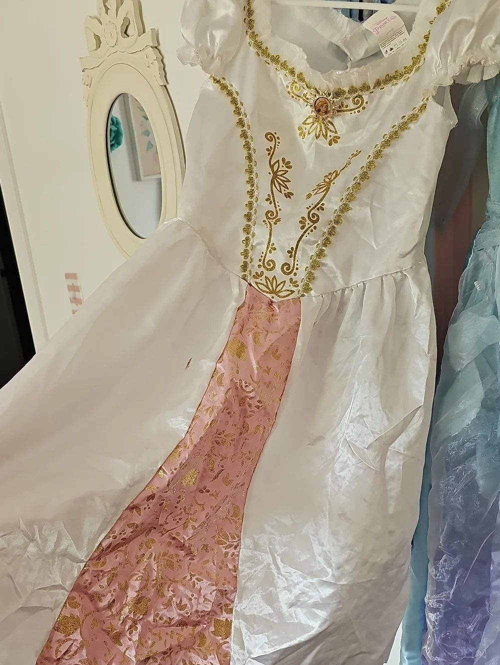 N/A princess costumes