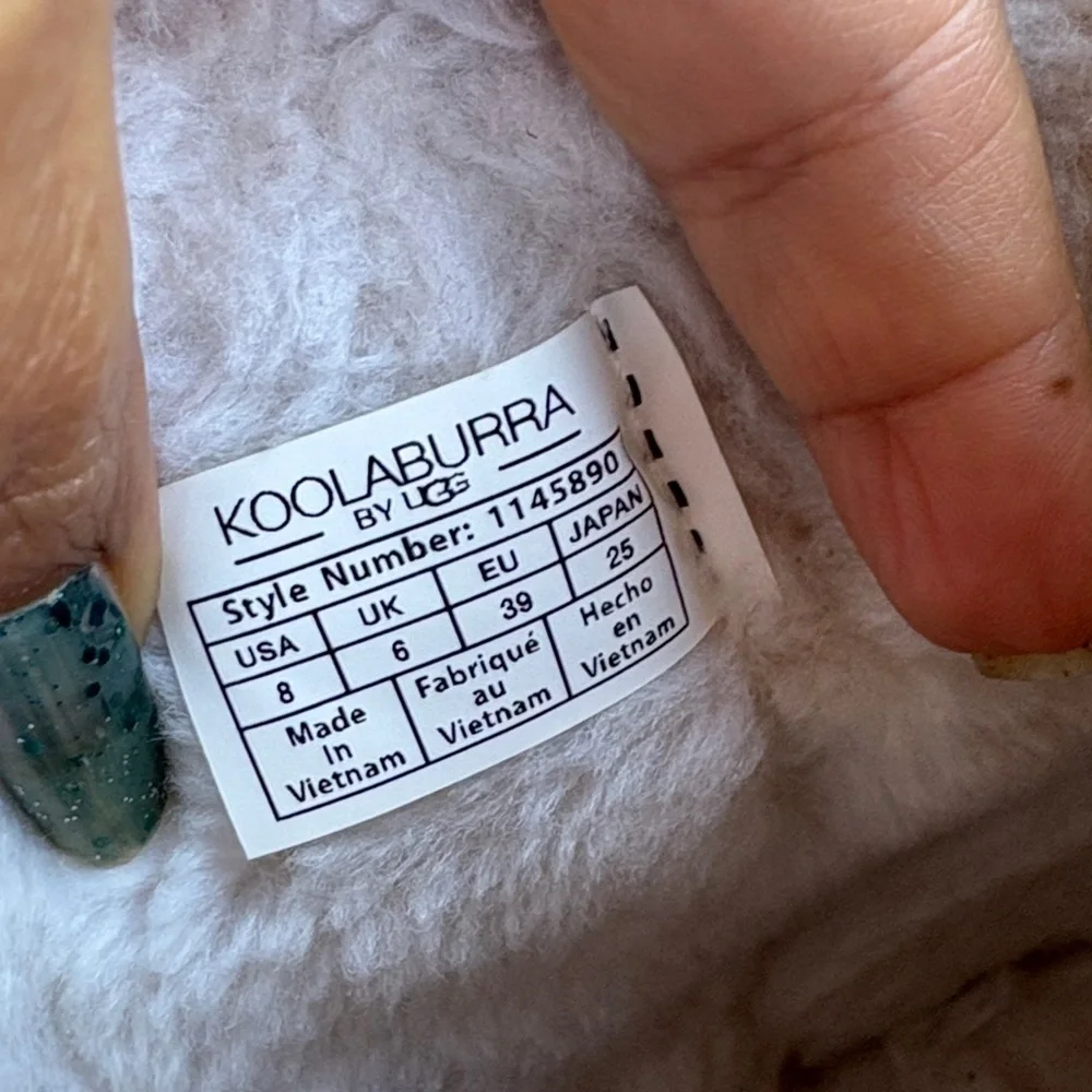 Koolaburra warm suede