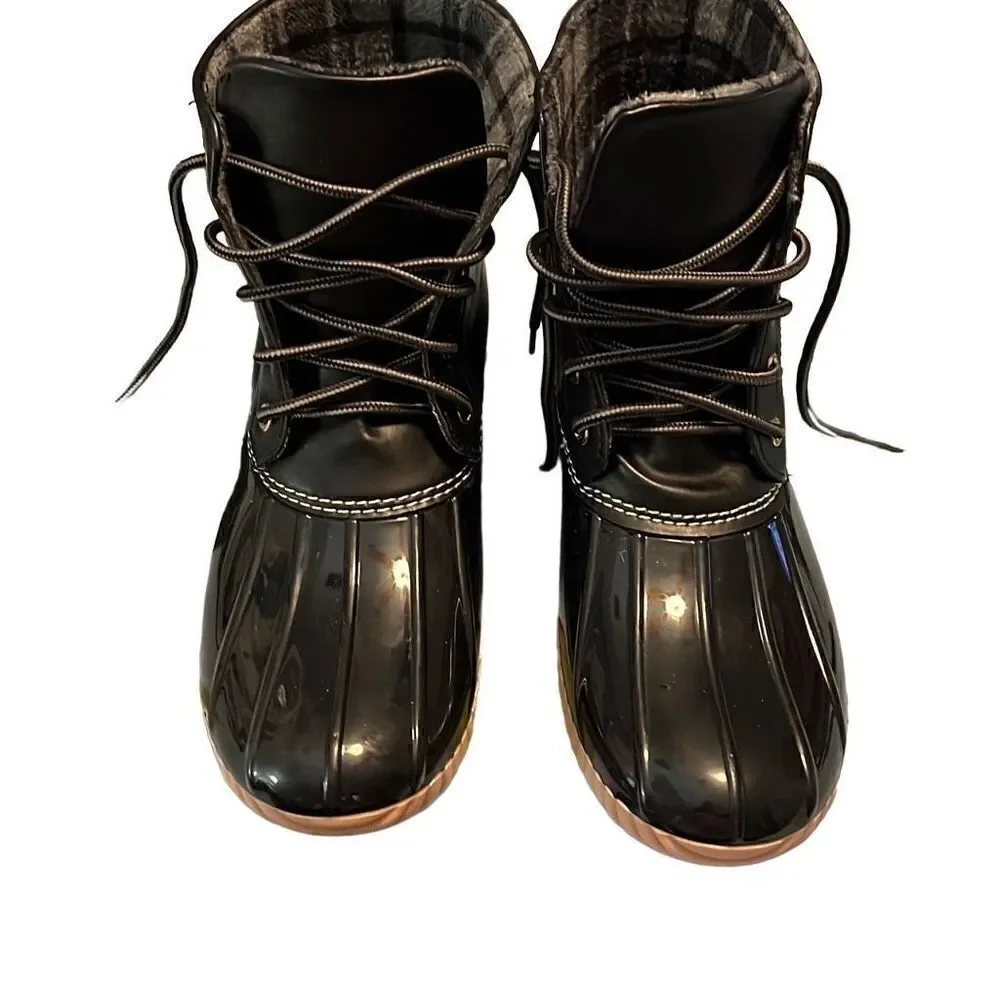 Twisted flannel lined duck boots size 10