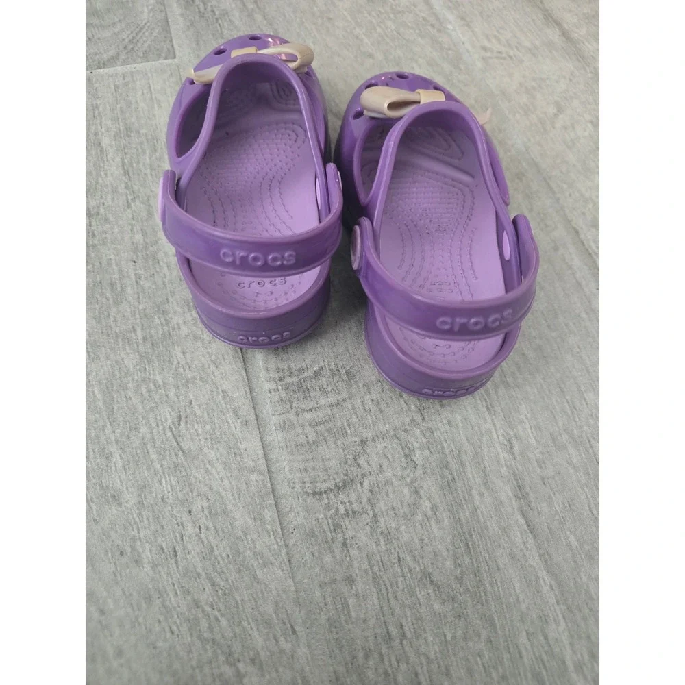 CROCS left these purple