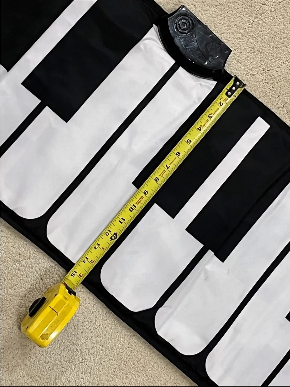 N/A piano keyboard