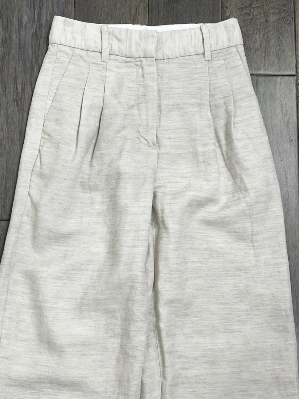 Aritzia these are