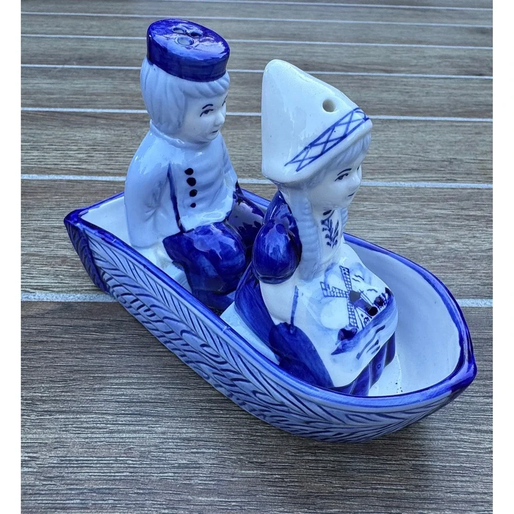Delft Blue kitchen pattern classic