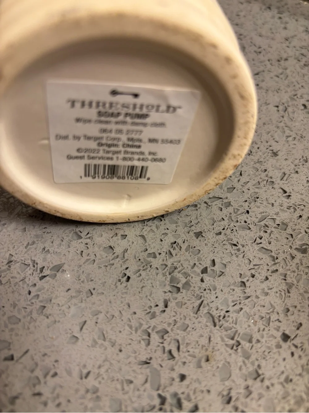Threshold neutral countertop