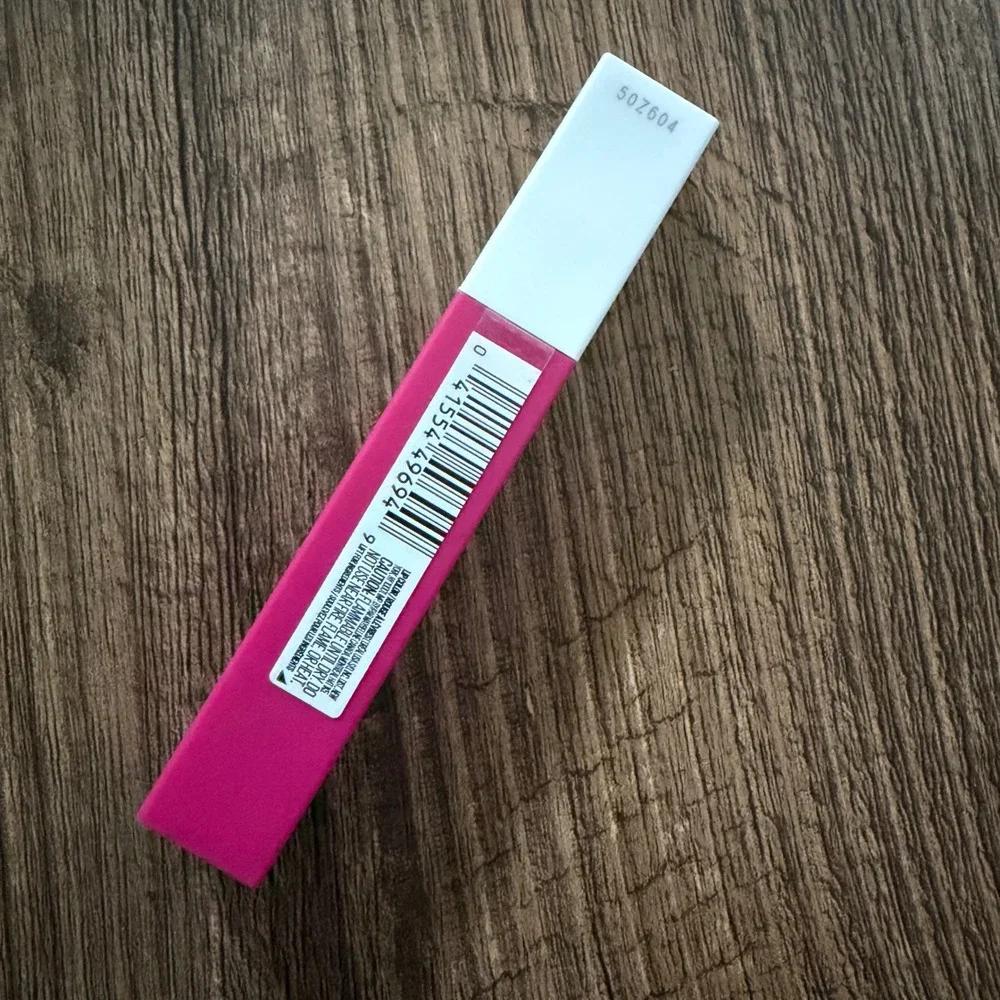 Maybelline superstay matte