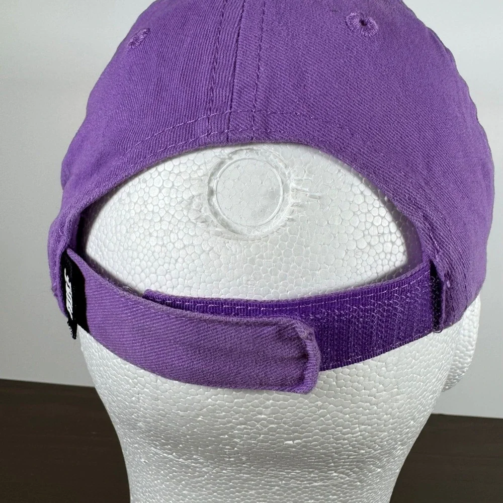 Nike club cap