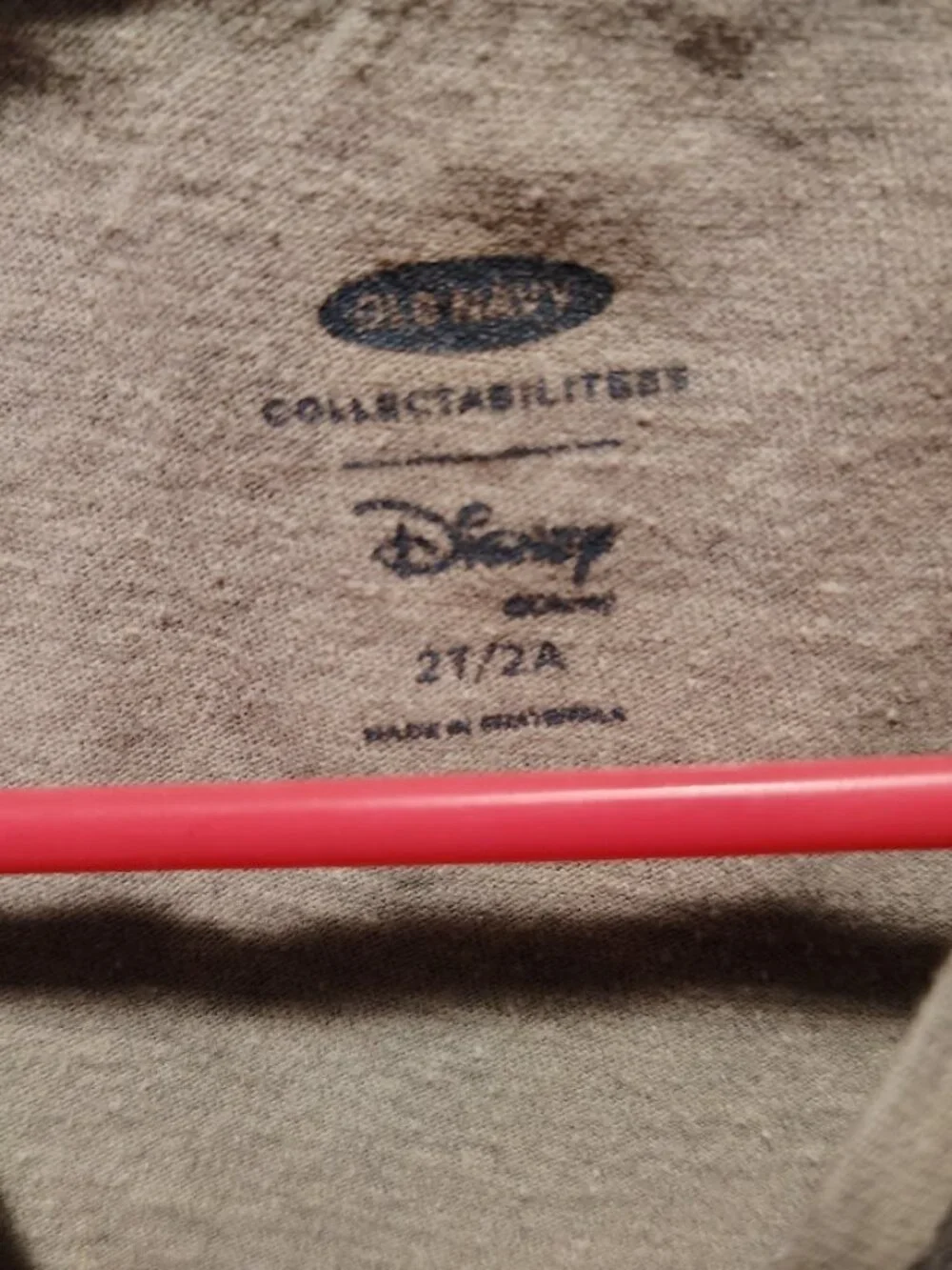 Old Navy sleeve minnie shirt