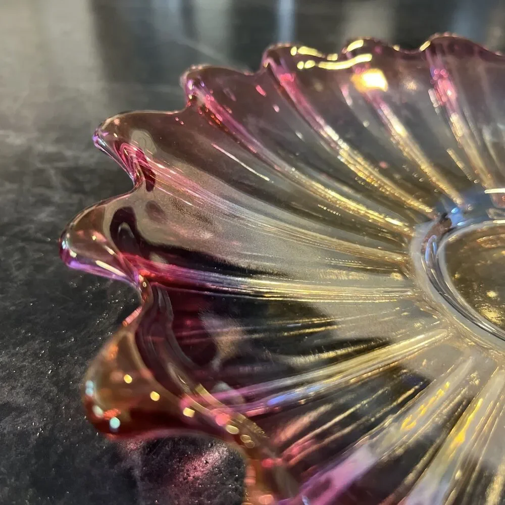 federal glass cracks century