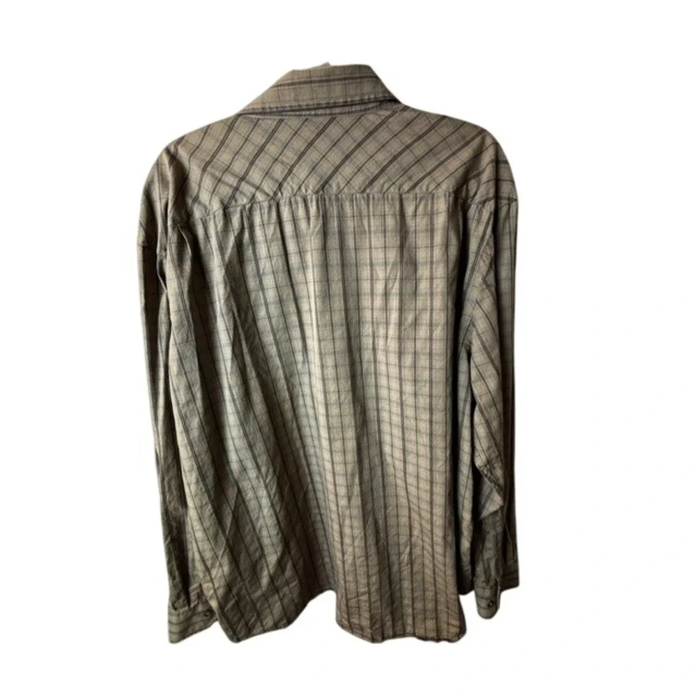 Banana Republic sleeve length
