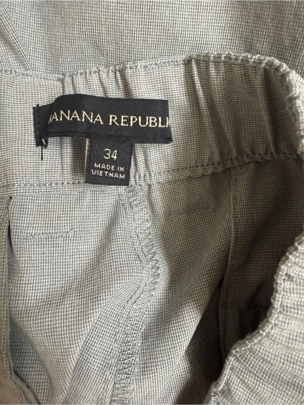 Banana Republic tailored flat