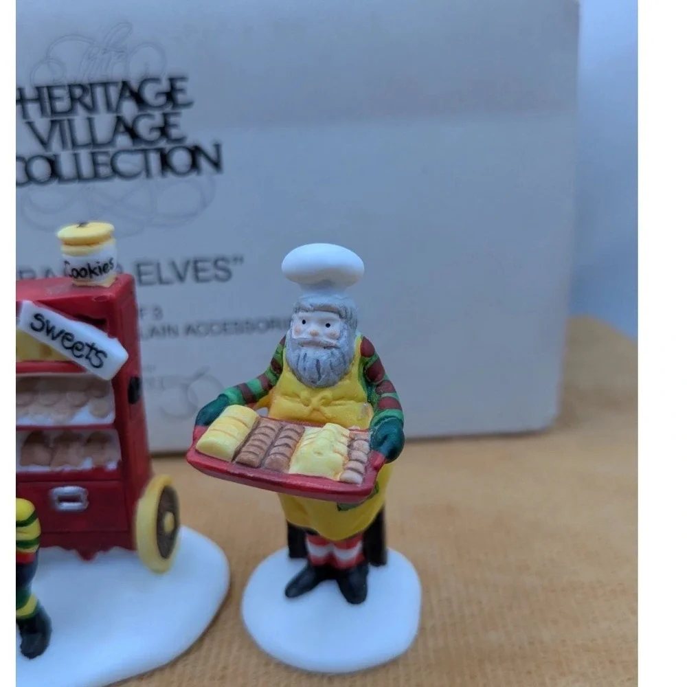Department 56 collection capture piece
