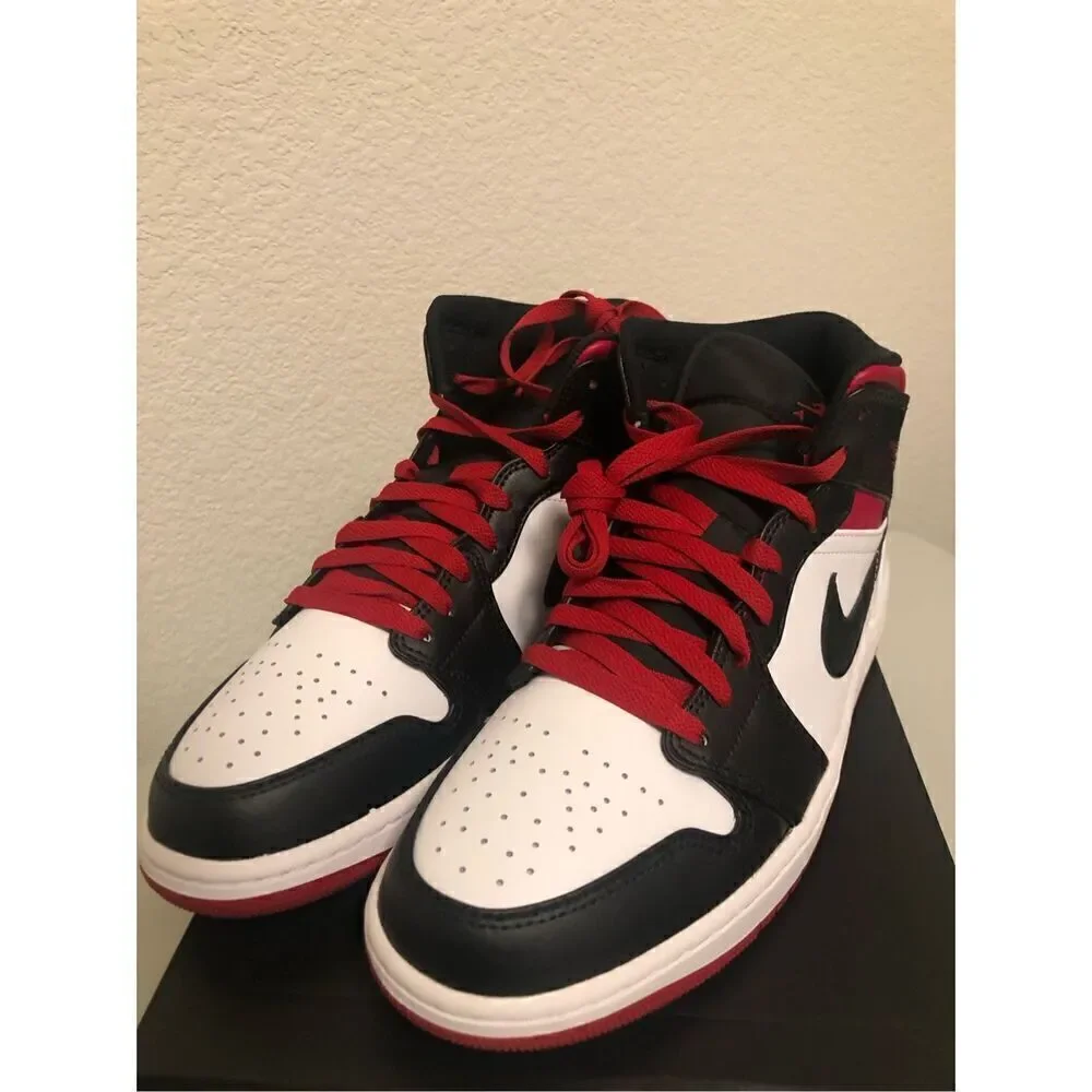 Jordan mid black