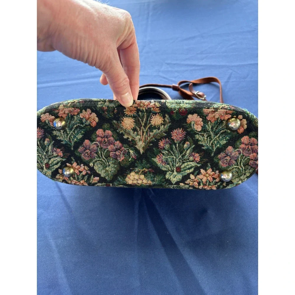 The Carpetbagger carpetbagger floral